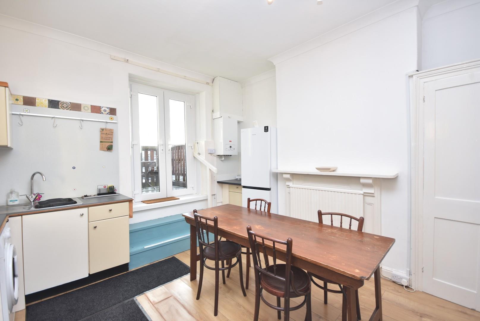 Flat 3, 68 Windsor Road, Penarth, CF64 1JJ